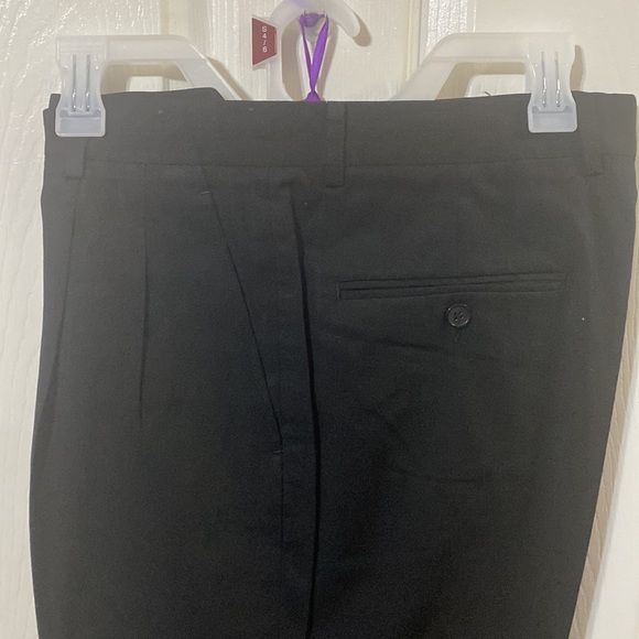 Bergamo, Preferred, Louis Raphael bundle of mens dress pants; size: 32W, 29L - Picture 3 of 12